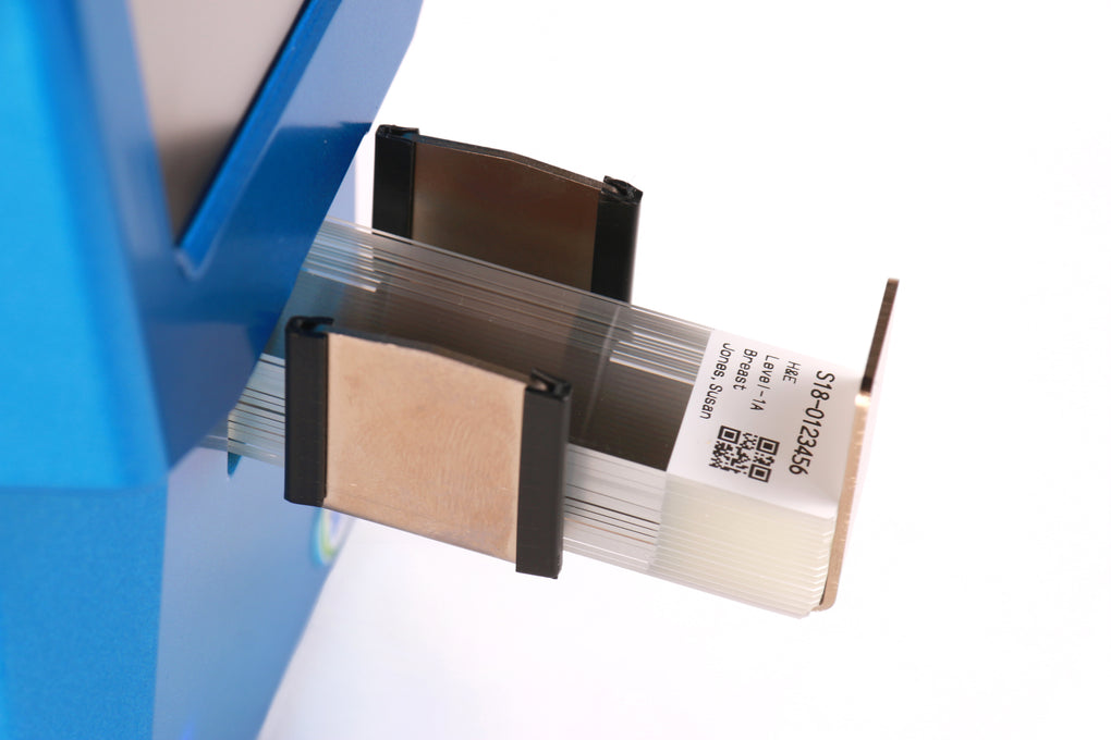 ESPO microscope slide printer's single slide front loading enables refill-free printing, even when tissue is on the slide. 